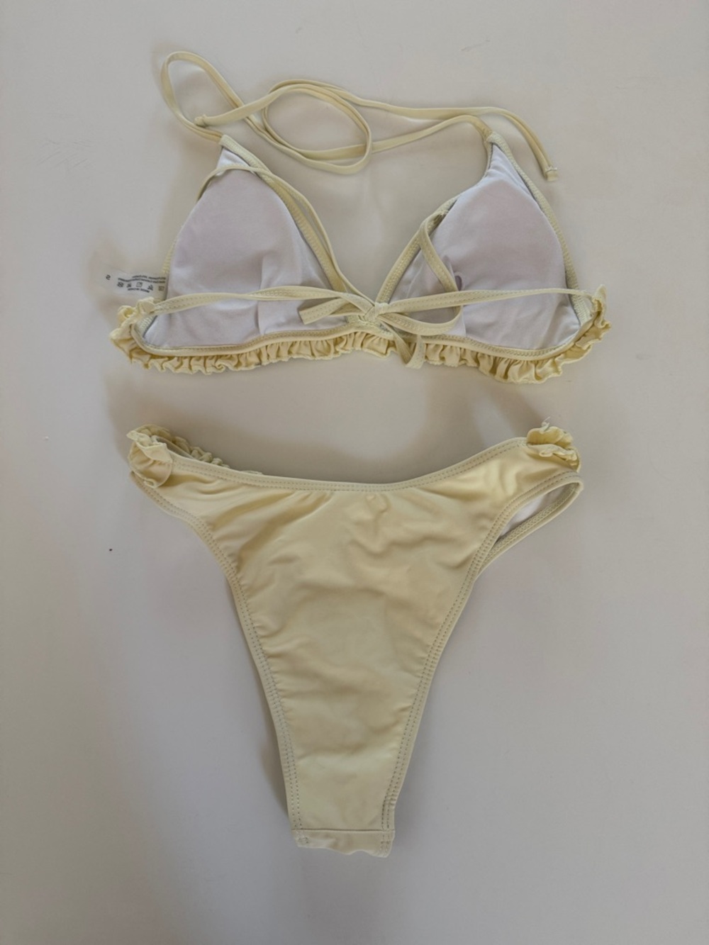 SHEIN Pale Yellow Ruffle Triangle Bikini - Picture 2 of 3